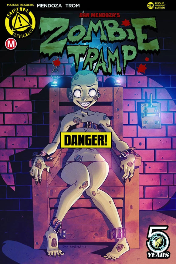 ZOMBIE TRAMP #28 DAN MENDOZA RISQUE VARIANT